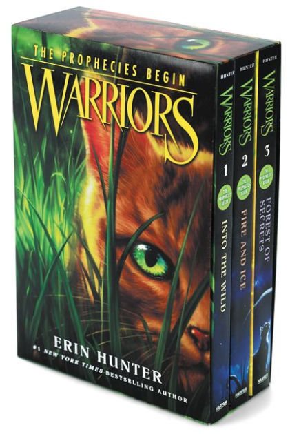Warriors Box Set: Volumes 1 to 3: Into the Wild, Fire and Ice, Forest of  Secrets|Paperback